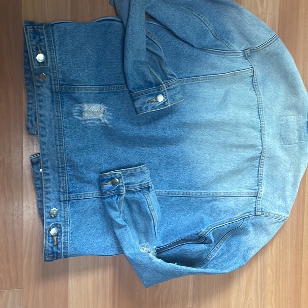 Guess denim jacket - Picture 4 of 4